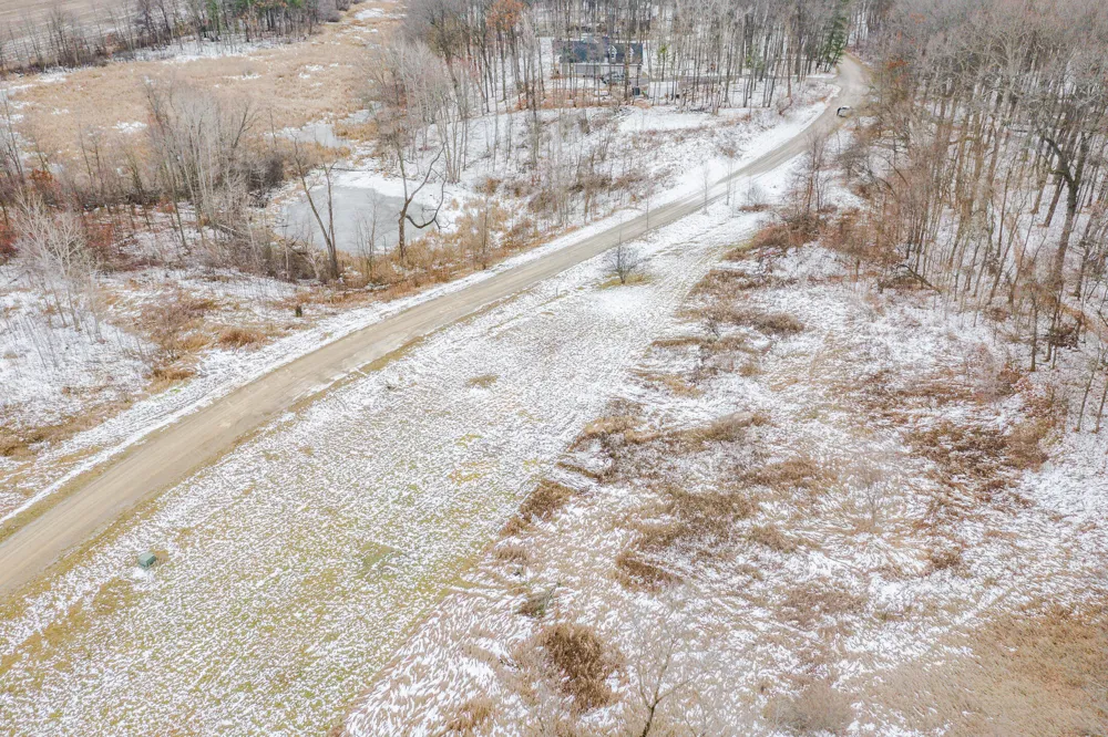 1933 Percy Lane Highland, MI 48357