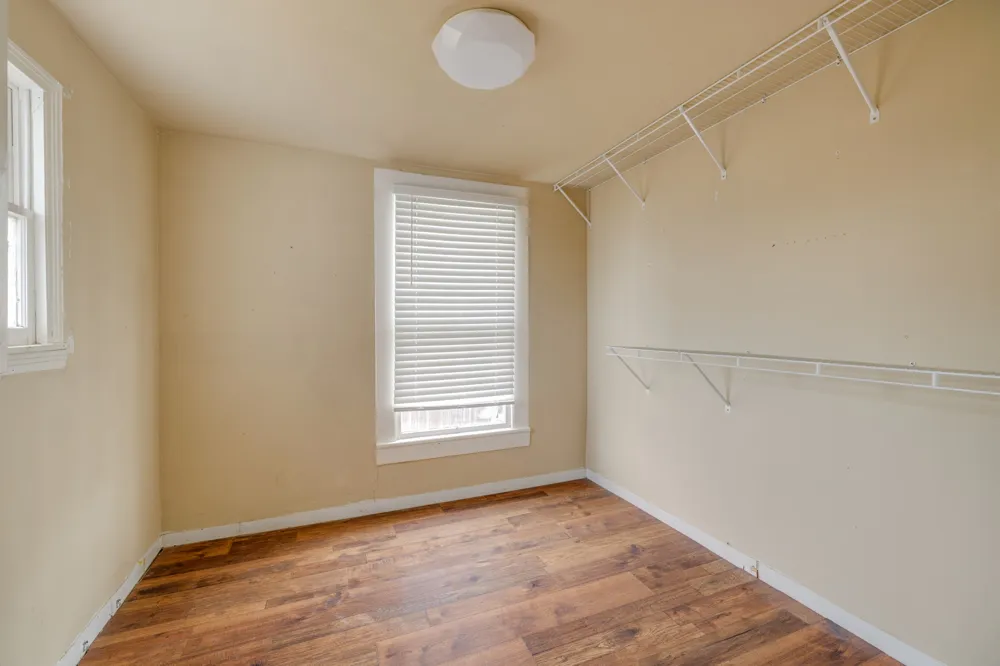 720 W Pecan Street Coleman, TX 76834