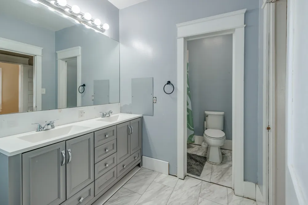720 W Pecan Street Coleman, TX 76834
