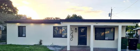12040 Miami Ave