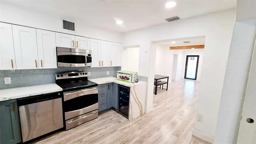 12040 Miami Ave North Miami, FL 33168