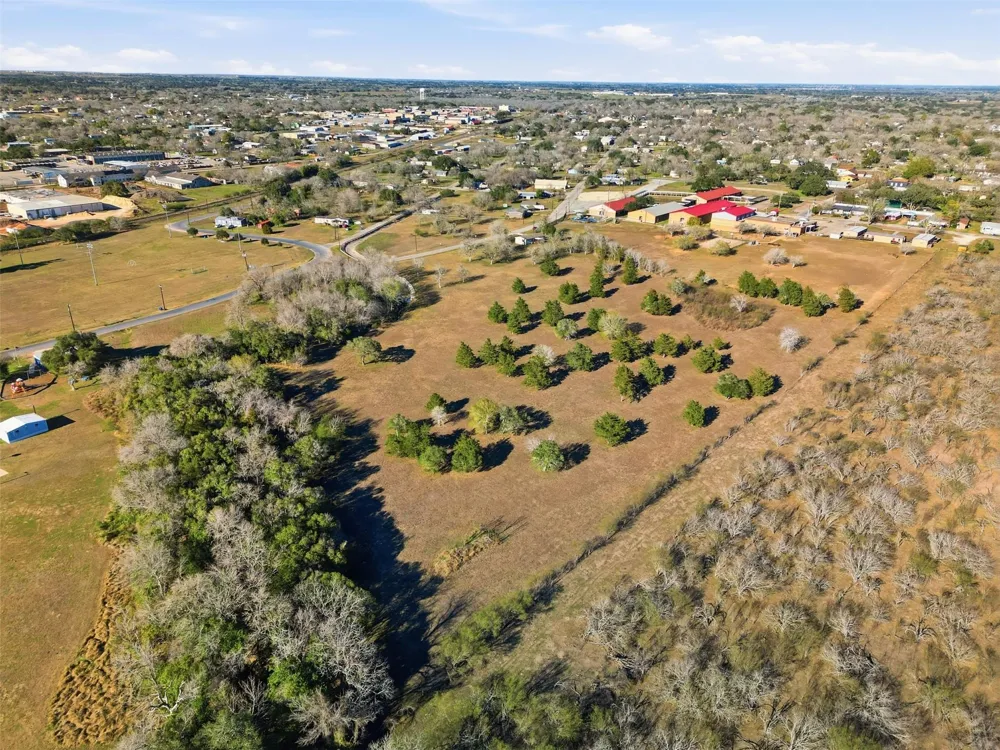 1123 Dunn Street Yoakum, TX 77995