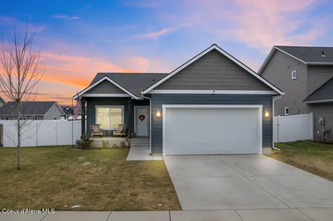6697 W Irish Circle