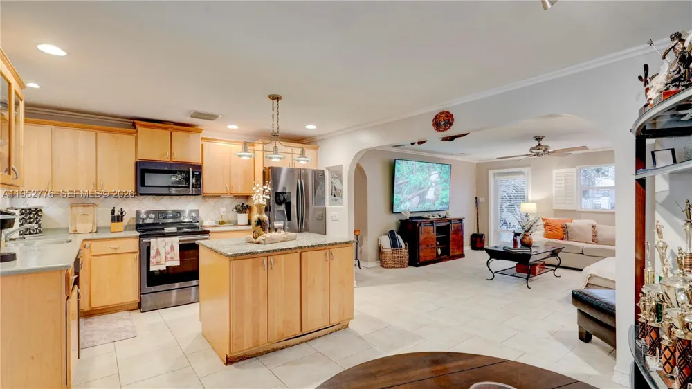 150 Azalea Street #150 Plantation Key, FL 33070