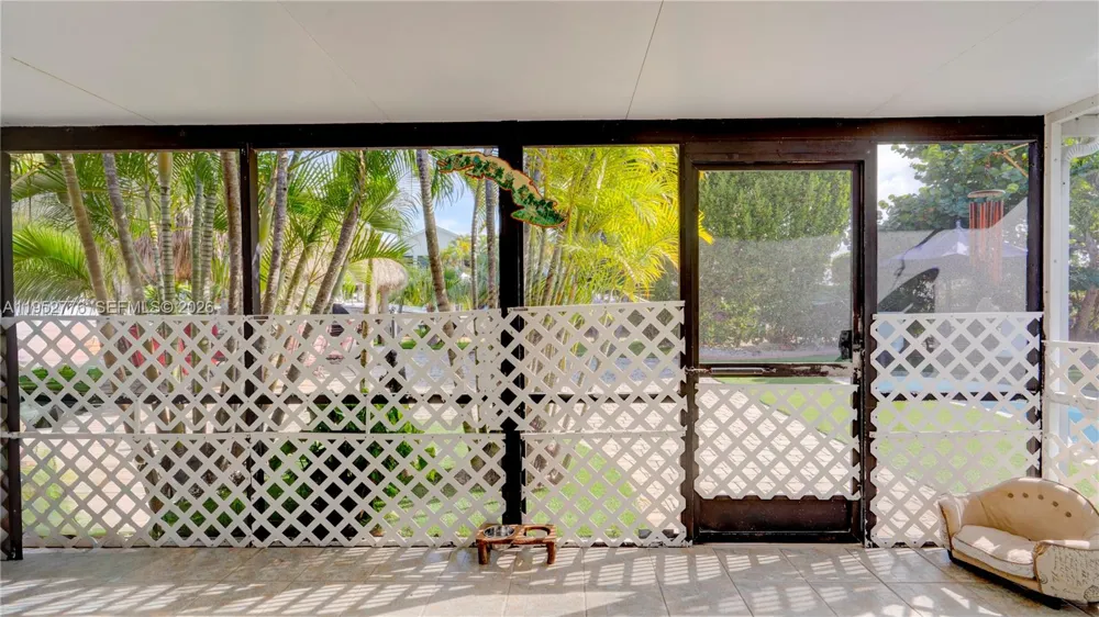 150 Azalea Street #150 Plantation Key, FL 33070