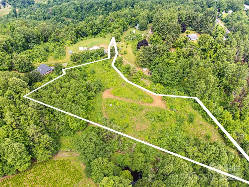 TBD Finch Lane Burnsville, NC 28714