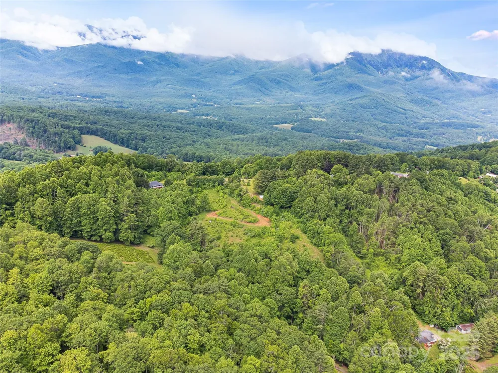TBD Finch Lane Burnsville, NC 28714