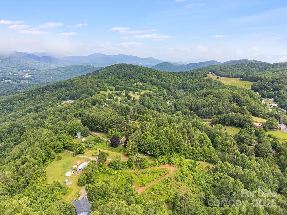TBD Finch Lane Burnsville, NC 28714