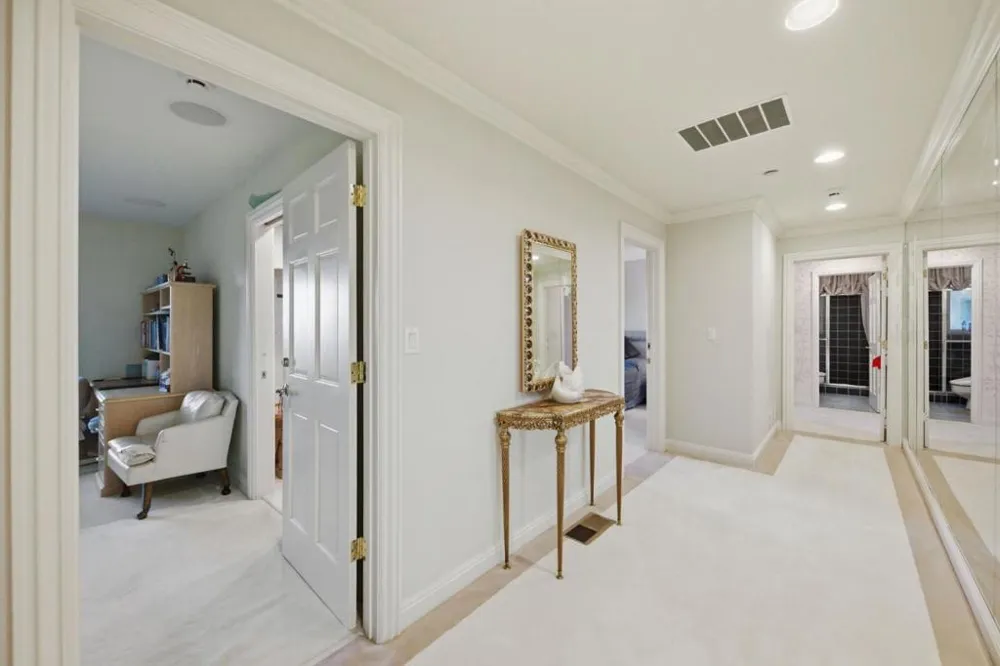 2930 Privet Drive Hillsborough, CA 94010
