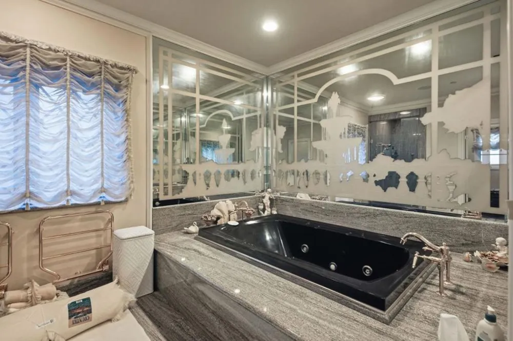 2930 Privet Drive Hillsborough, CA 94010