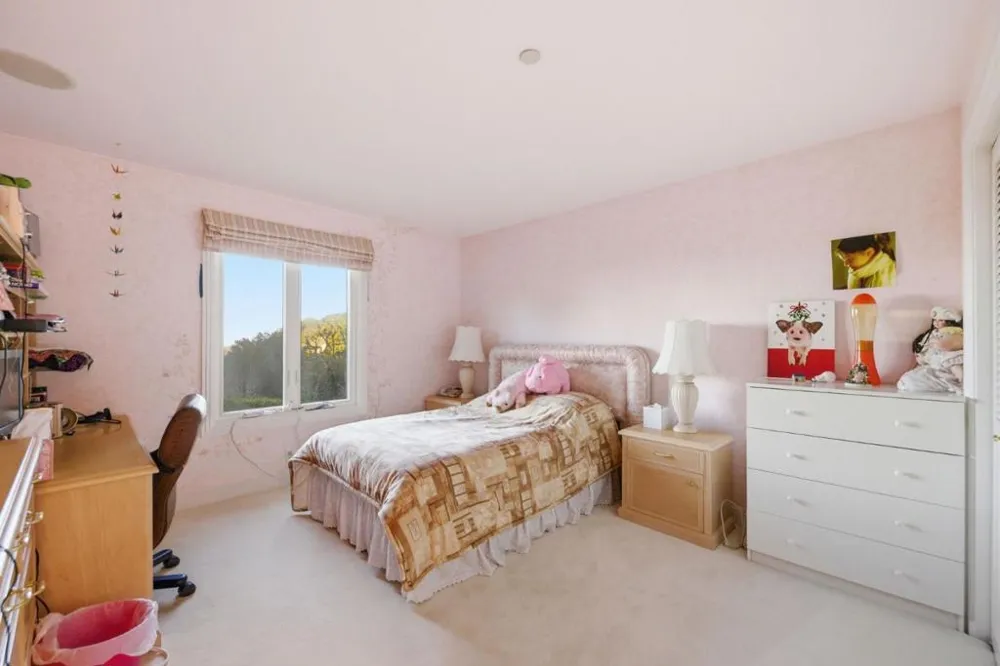 2930 Privet Drive Hillsborough, CA 94010
