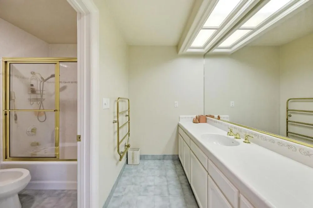 2930 Privet Drive Hillsborough, CA 94010