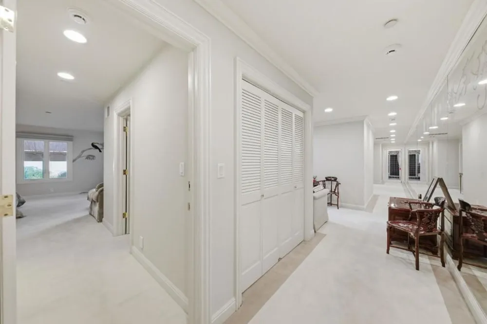 2930 Privet Drive Hillsborough, CA 94010
