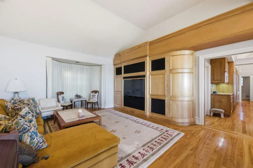 2930 Privet Drive Hillsborough, CA 94010