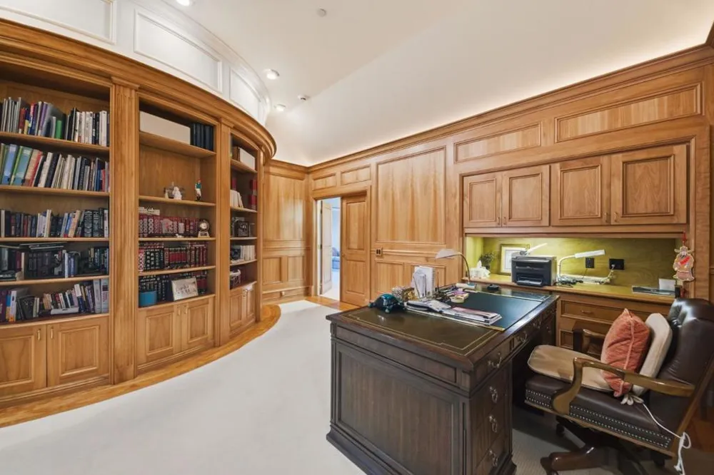2930 Privet Drive Hillsborough, CA 94010
