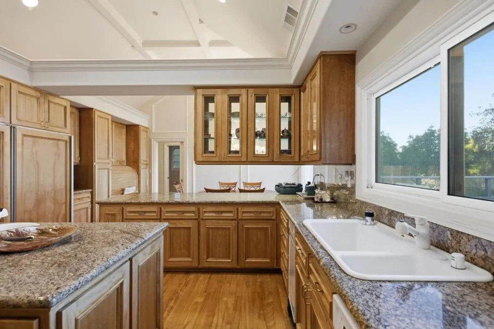 2930 Privet Drive Hillsborough, CA 94010