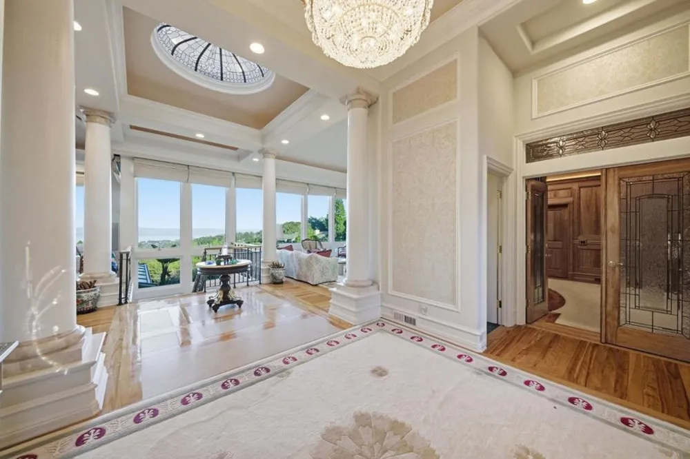 2930 Privet Drive Hillsborough, CA 94010