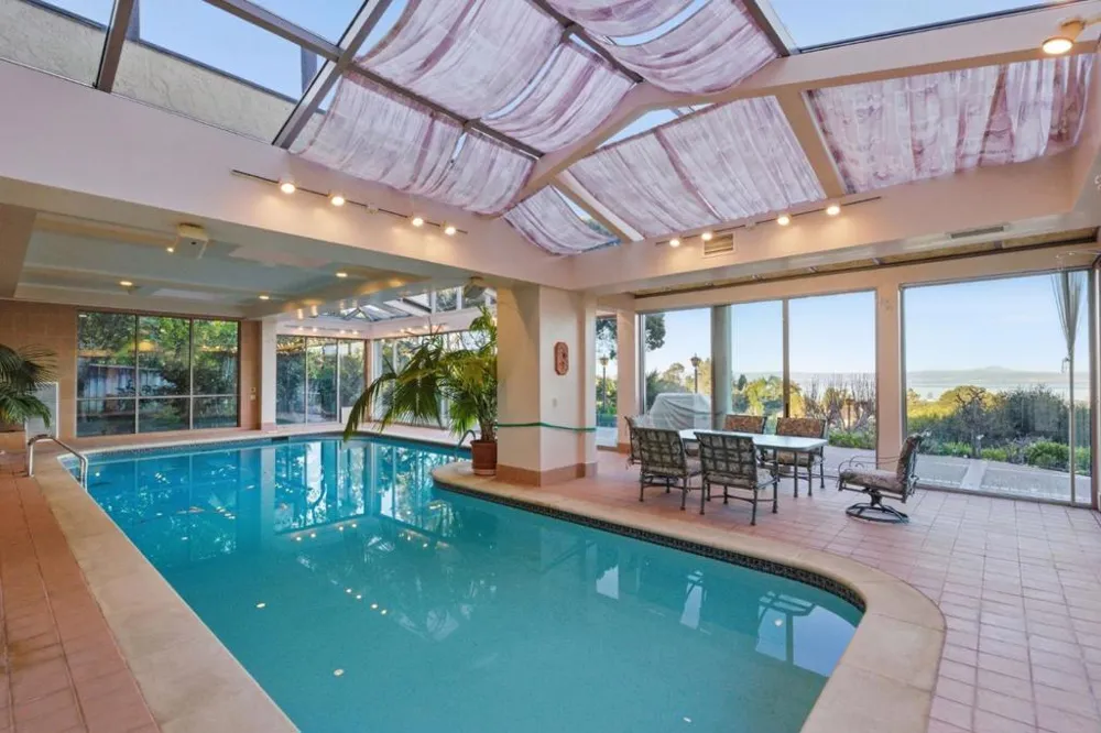 2930 Privet Drive Hillsborough, CA 94010