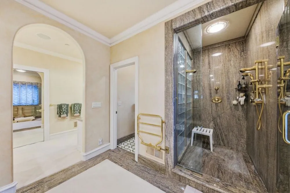 2930 Privet Drive Hillsborough, CA 94010