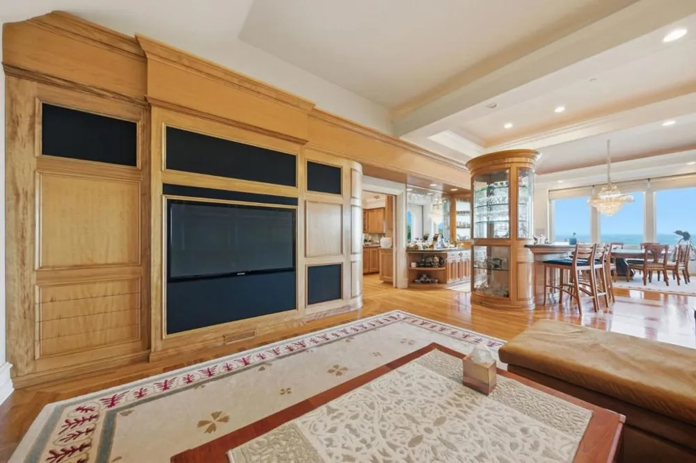 2930 Privet Drive Hillsborough, CA 94010