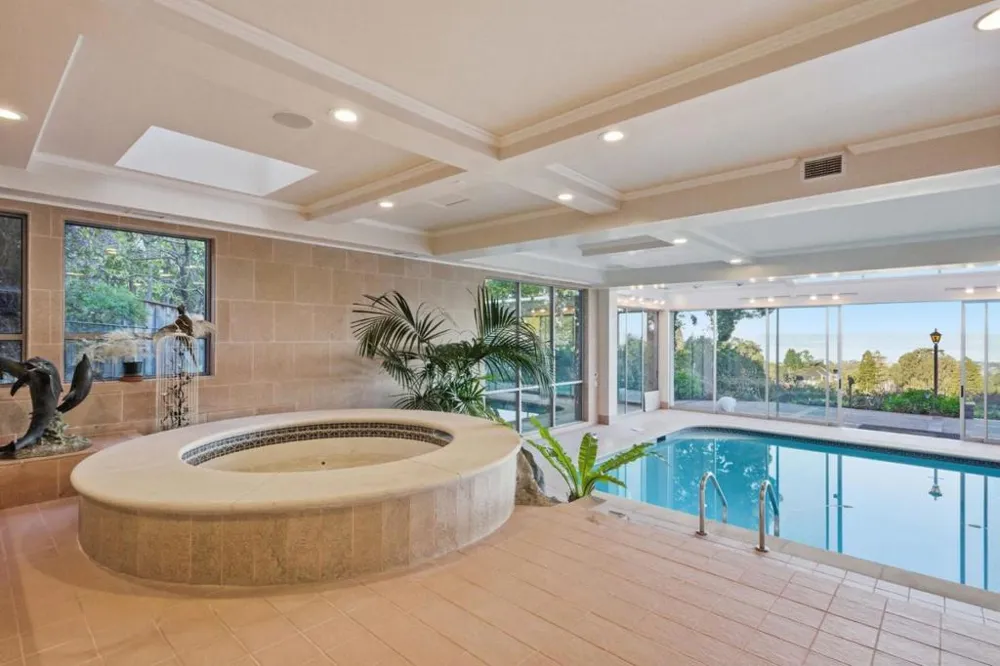 2930 Privet Drive Hillsborough, CA 94010