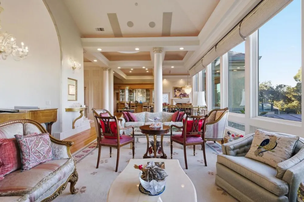 2930 Privet Drive Hillsborough, CA 94010