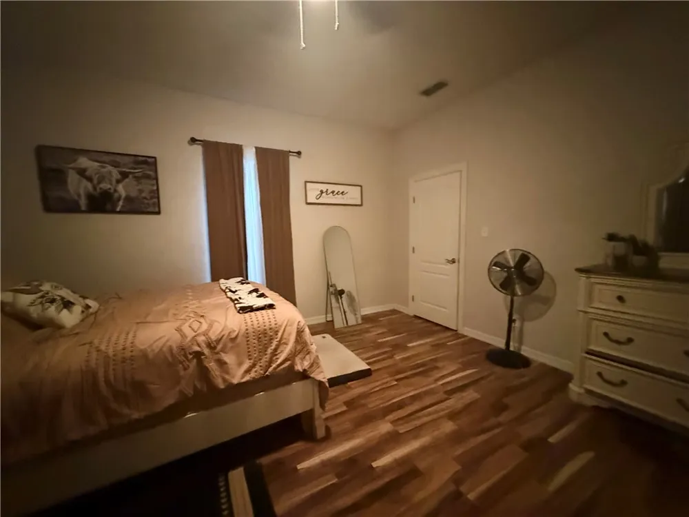 420 E 4th Street Alice, TX 78332