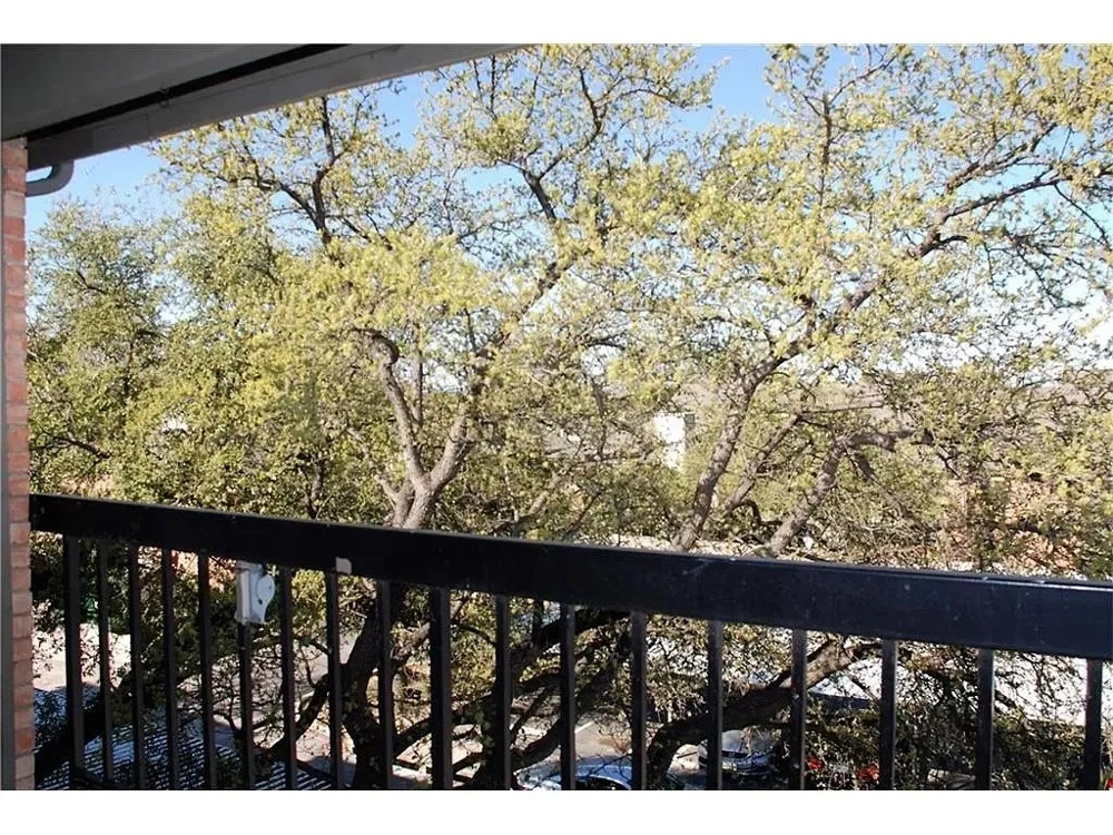 18333 Roehampton Drive #1036