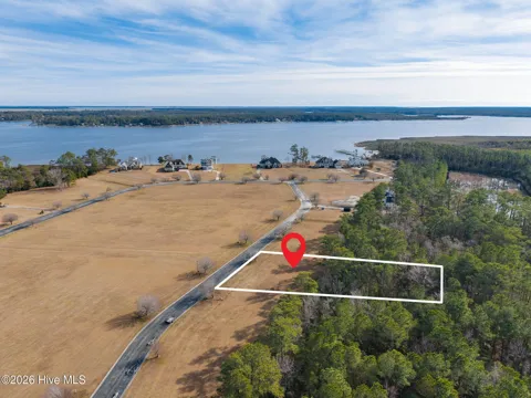 109 Bare Foot Court