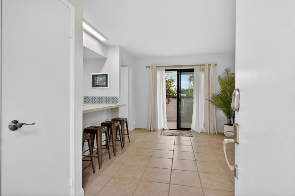 1895 Via Miraleste #1518