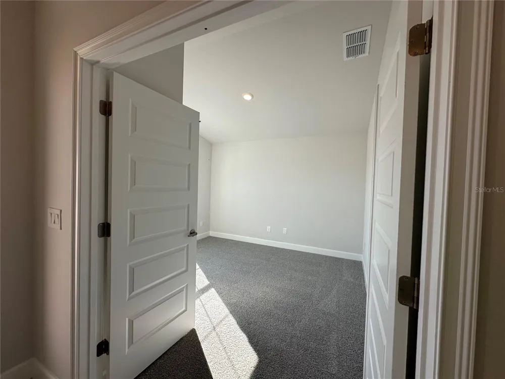 12606 NE 48TH STREET Oxford, FL 34484