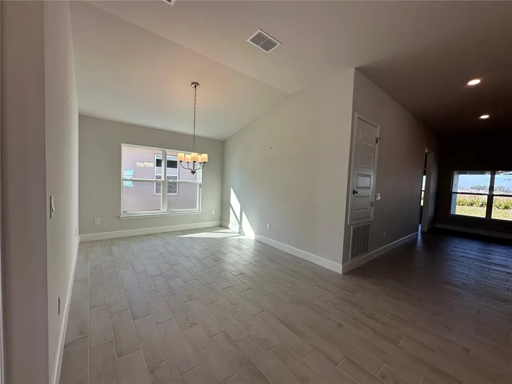 12606 NE 48TH STREET Oxford, FL 34484