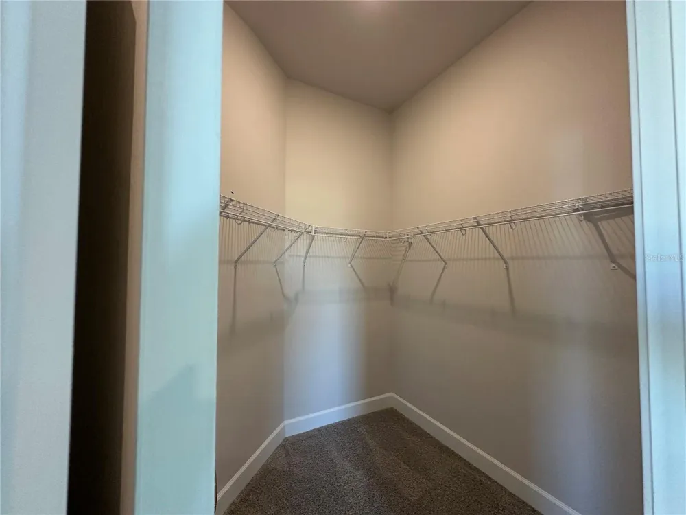 12606 NE 48TH STREET Oxford, FL 34484