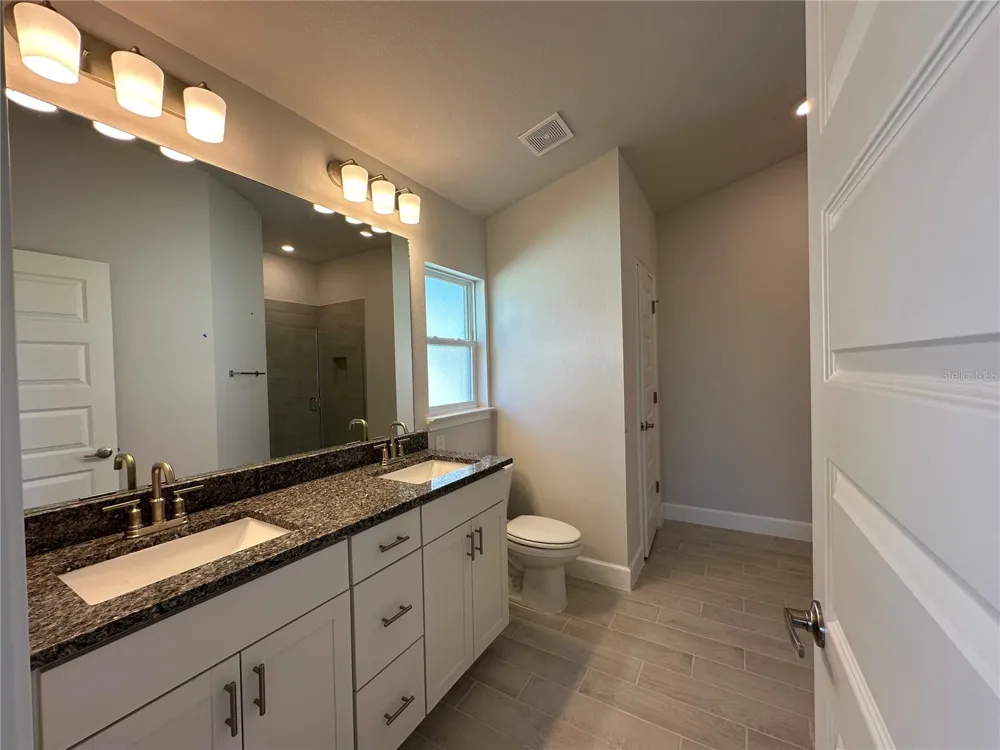 12606 NE 48TH STREET Oxford, FL 34484