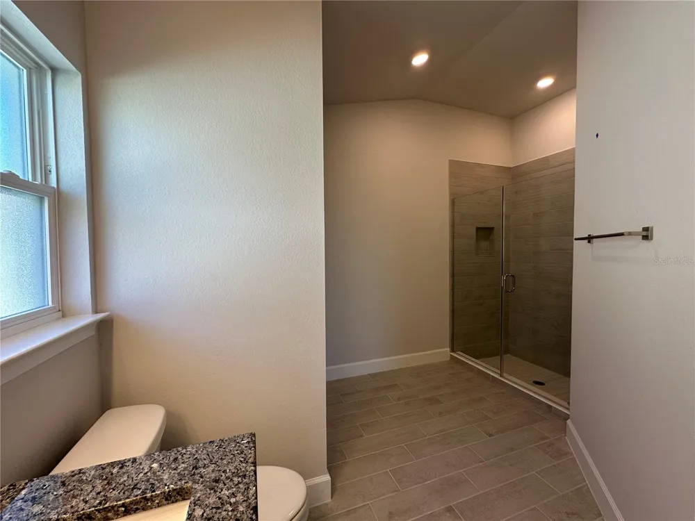 12606 NE 48TH STREET Oxford, FL 34484