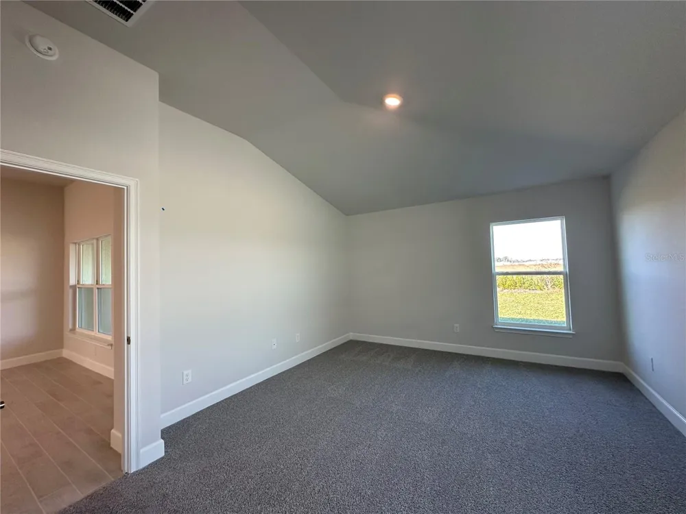 12606 NE 48TH STREET Oxford, FL 34484