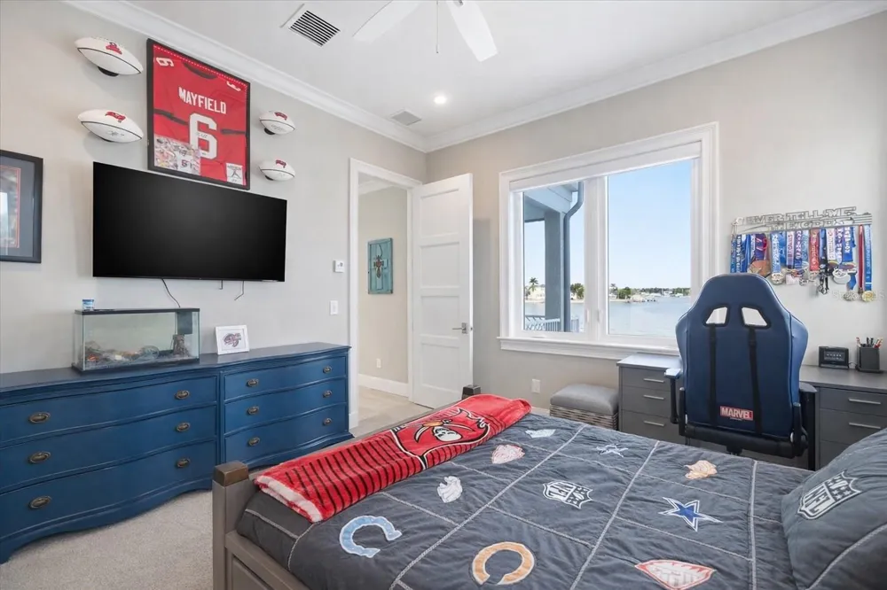 391 12TH AVENUE Indian Rocks Beach, FL 33785