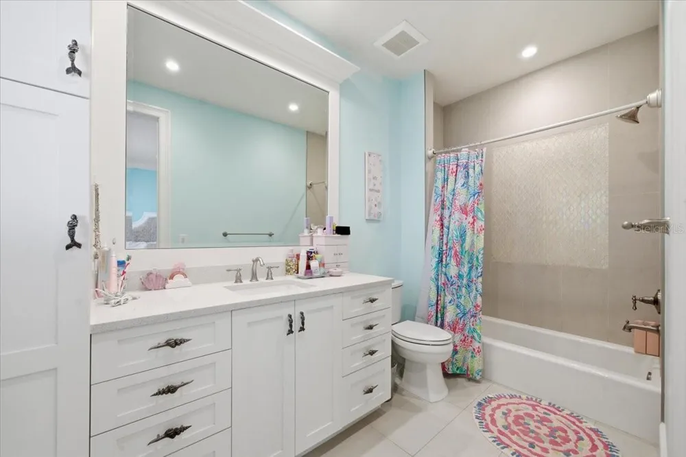 391 12TH AVENUE Indian Rocks Beach, FL 33785