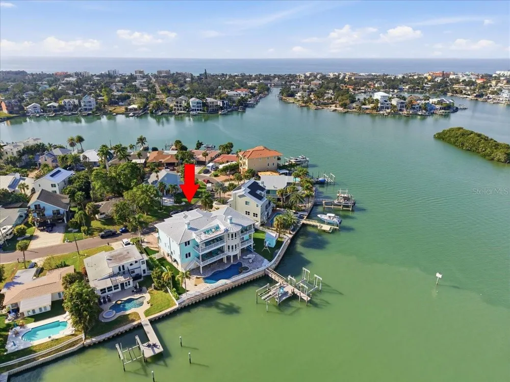 391 12TH AVENUE Indian Rocks Beach, FL 33785
