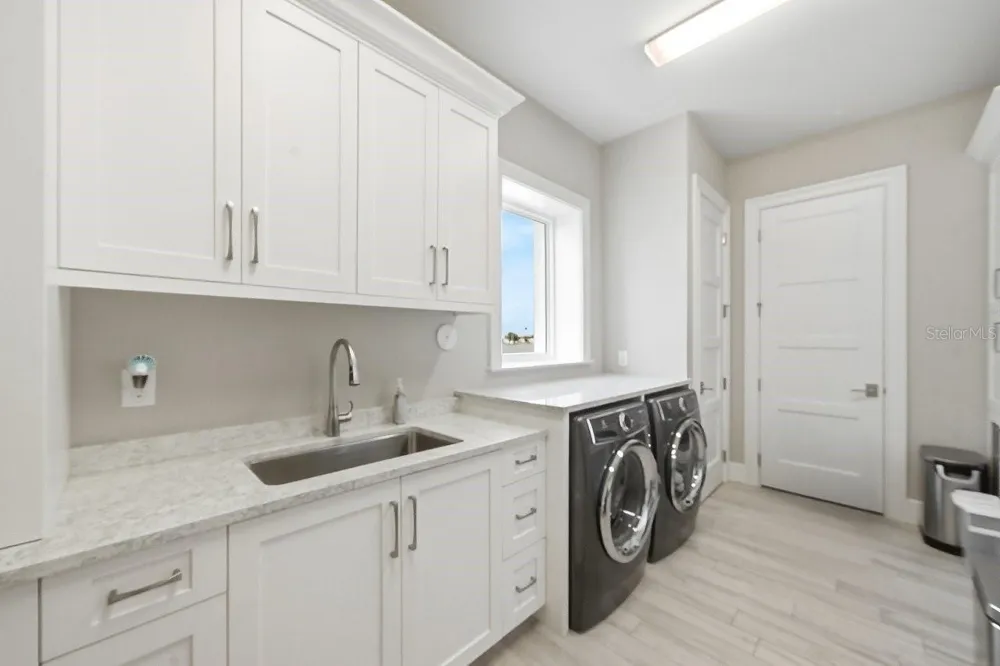 391 12TH AVENUE Indian Rocks Beach, FL 33785