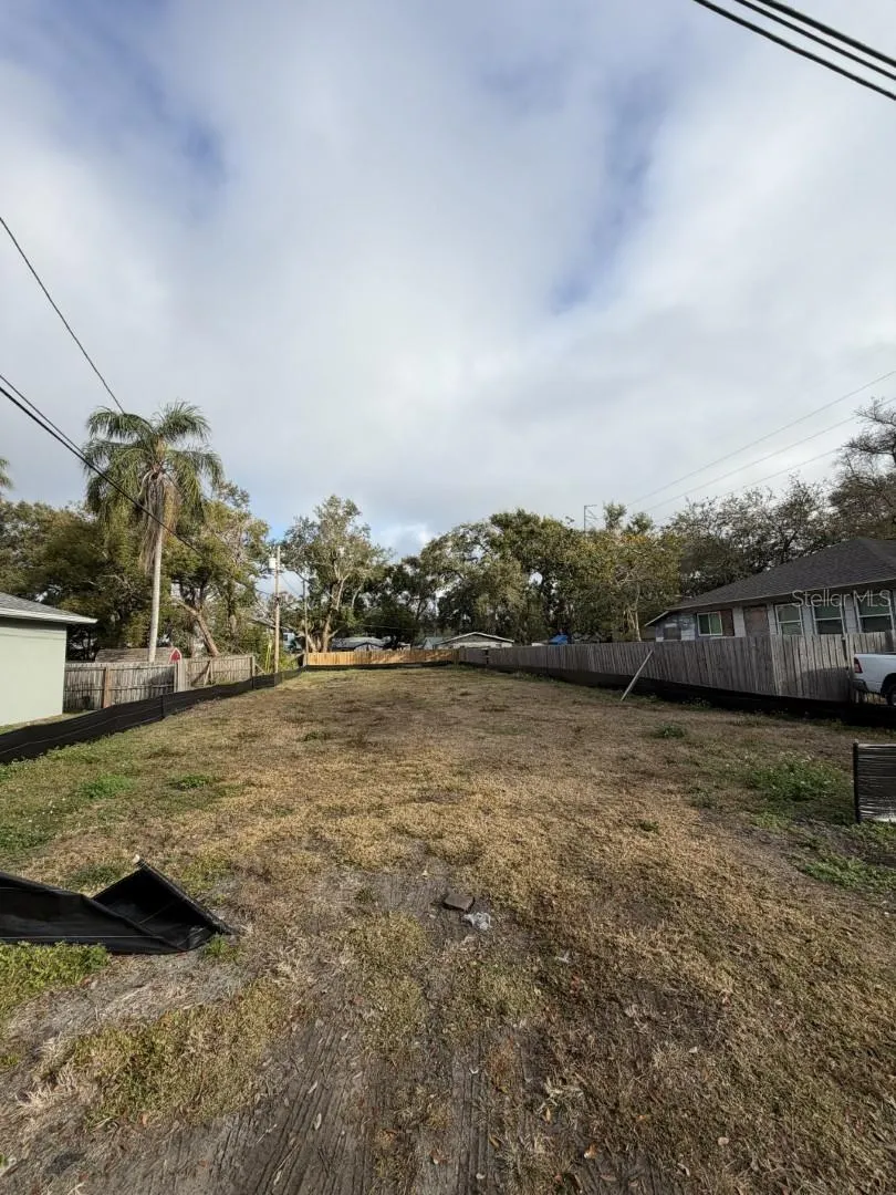 1006 JONES STREET Clearwater, FL 33755