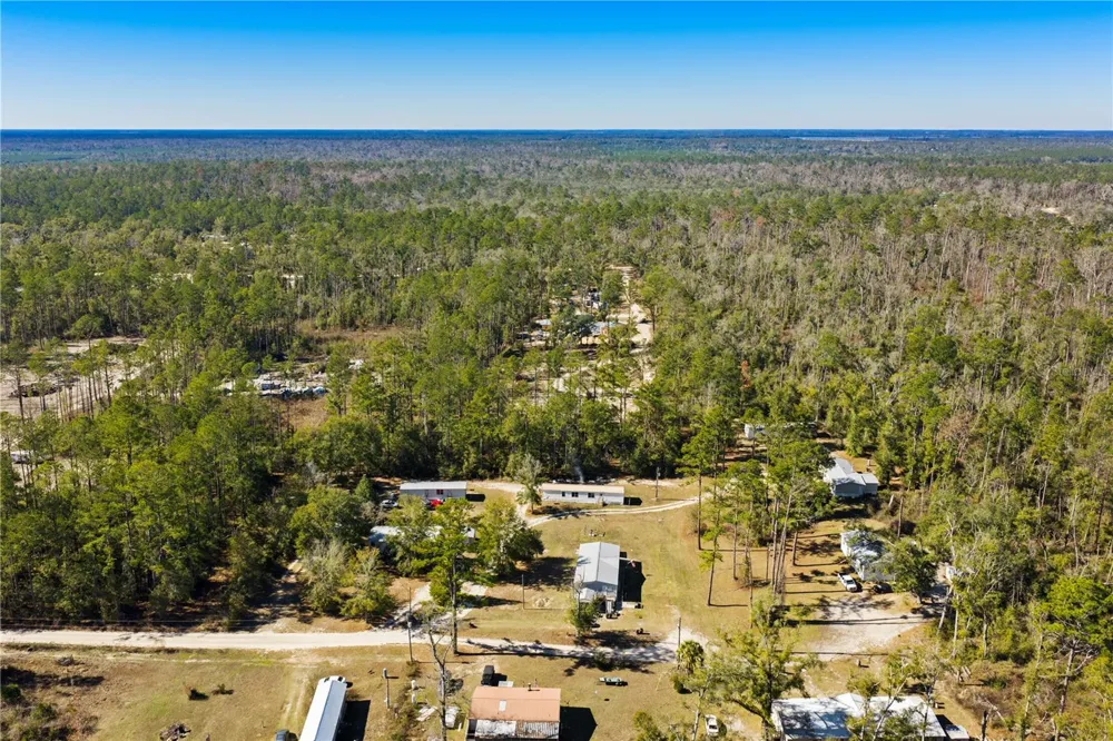 12TH TERRACE Live Oak, FL 32060