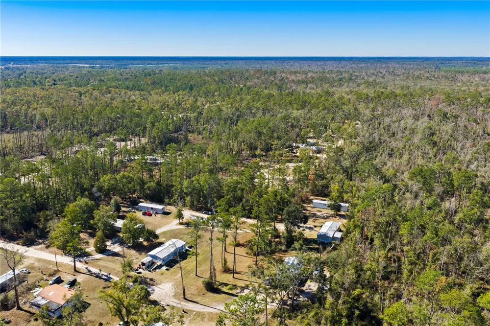 12TH TERRACE Live Oak, FL 32060