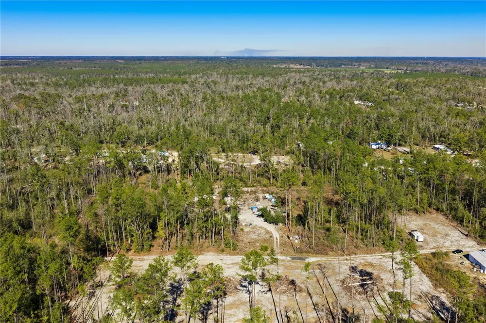 12TH TERRACE Live Oak, FL 32060