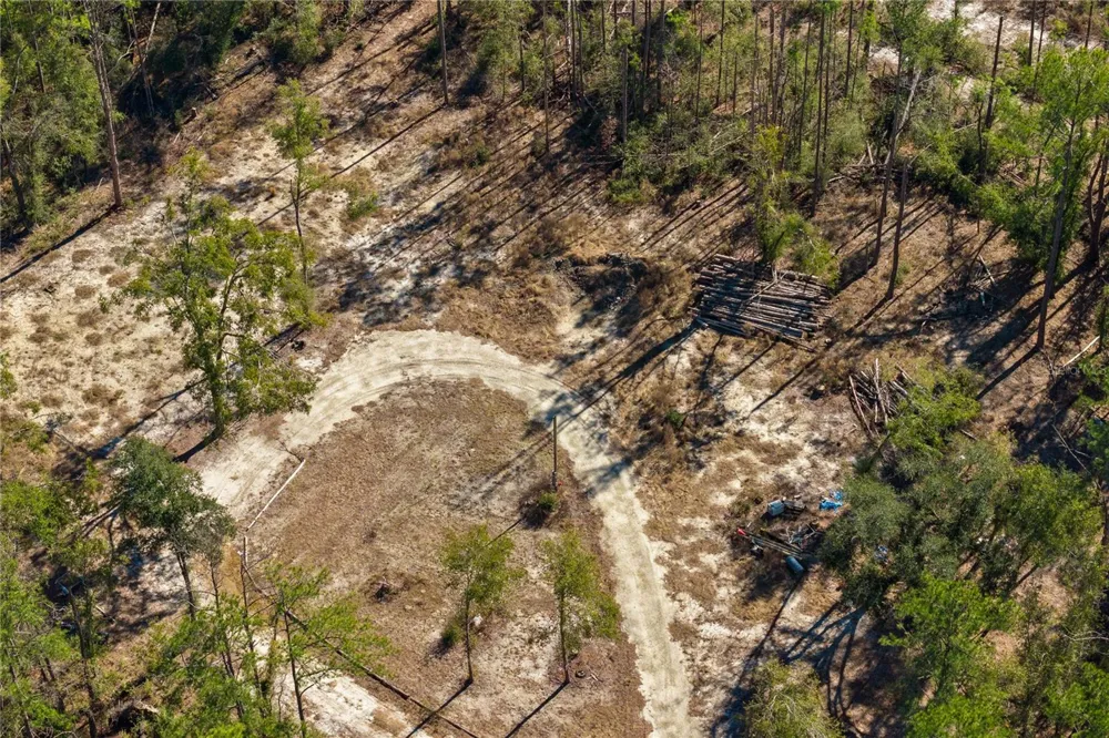 12TH TERRACE Live Oak, FL 32060