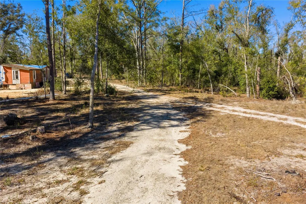 12TH TERRACE Live Oak, FL 32060