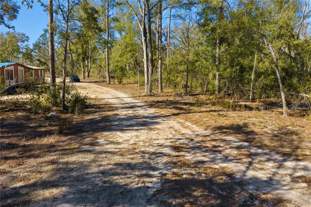12TH TERRACE Live Oak, FL 32060