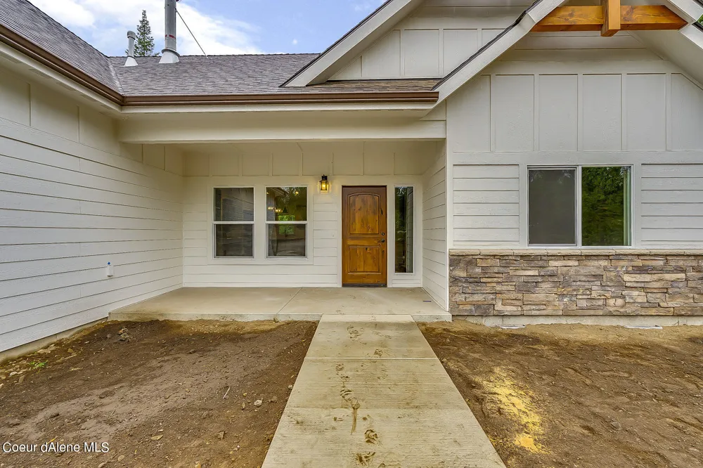 L1B8 Eclipse Road Rathdrum, ID 83858