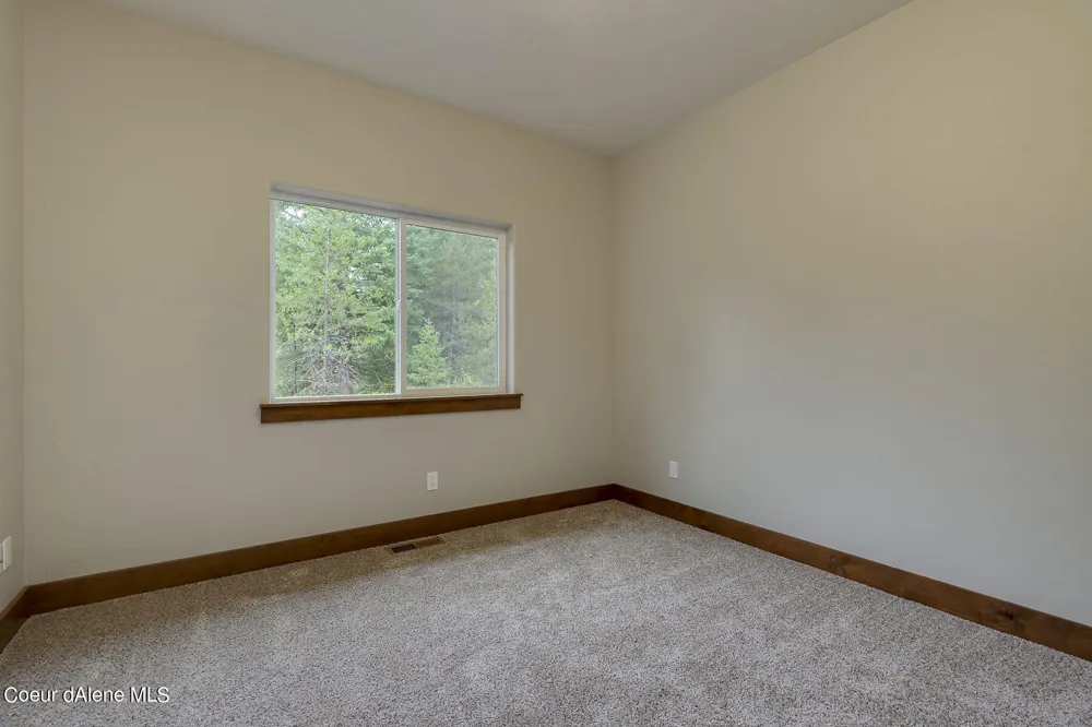 L1B8 Eclipse Road Rathdrum, ID 83858