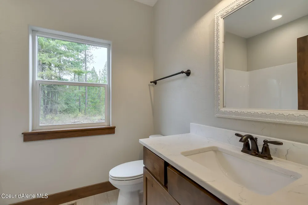 L1B8 Eclipse Road Rathdrum, ID 83858